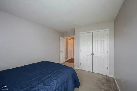 5841 W Port Drive Mccordsville IN 46055