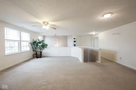 5841 W Port Drive Mccordsville IN 46055