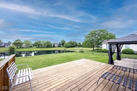 5841 W Port Drive Mccordsville IN 46055