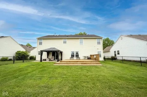 5841 W Port Drive Mccordsville IN 46055