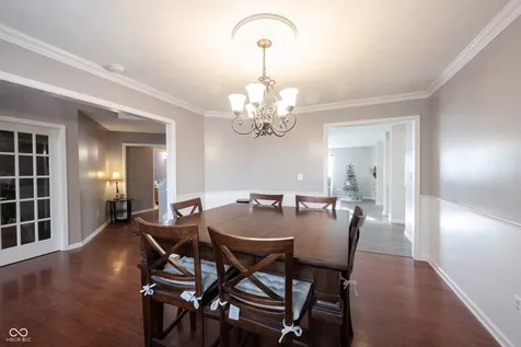 5841 W Port Drive Mccordsville IN 46055