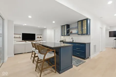 14112 Mississinewa Drive Carmel IN 46033