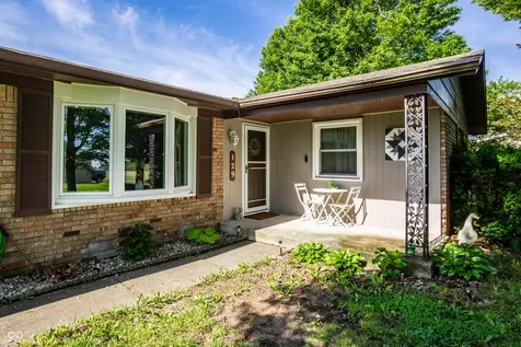 129 W Hickory Drive Greenfield IN 46140