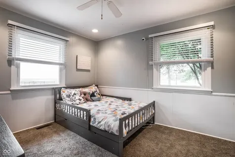 129 W Hickory Drive Greenfield IN 46140