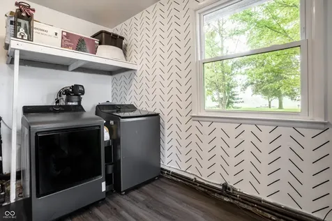 129 W Hickory Drive Greenfield IN 46140