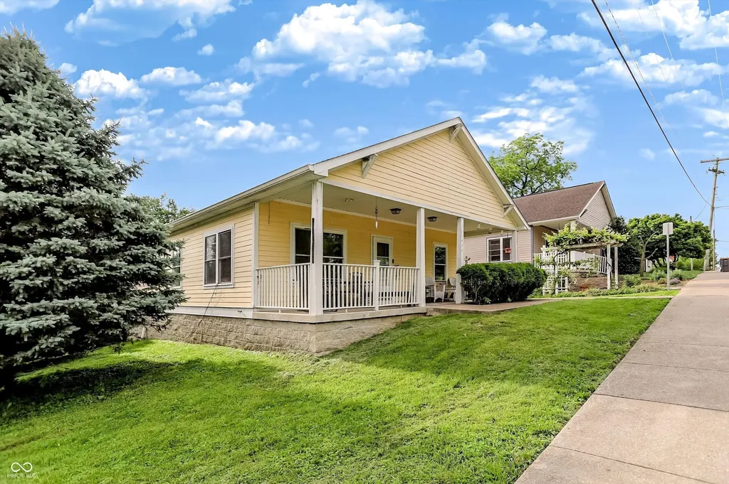 434 N Fairview Street Bloomington IN 47404