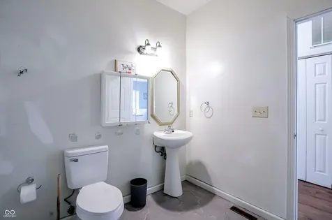 434 N Fairview Street Bloomington IN 47404