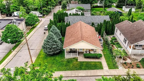 434 N Fairview Street Bloomington IN 47404