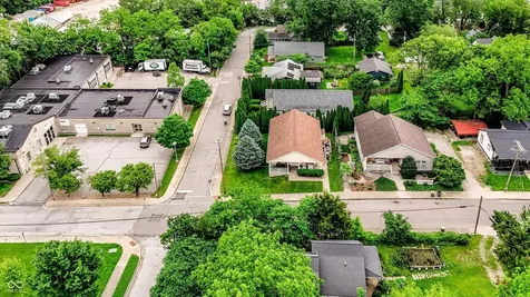 434 N Fairview Street Bloomington IN 47404