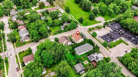 434 N Fairview Street Bloomington IN 47404
