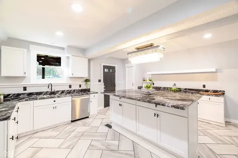 123 Empire Lane Bedford IN 47421