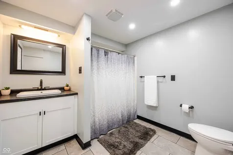 123 Empire Lane Bedford IN 47421