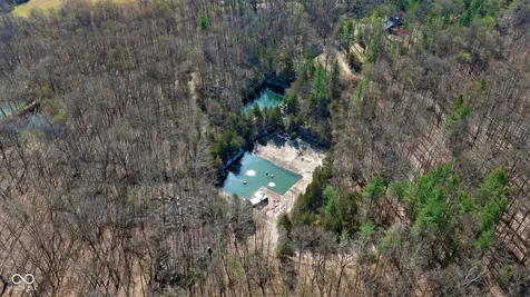 123 Empire Lane Bedford IN 47421