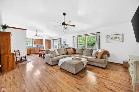 200 Raymond Court Morgantown IN 46160