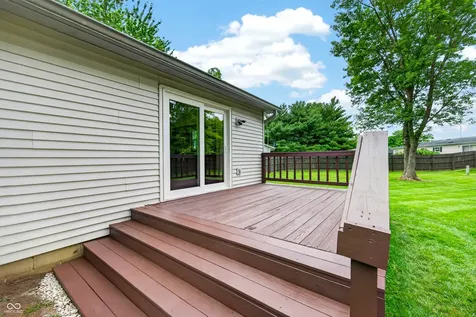 200 Raymond Court Morgantown IN 46160