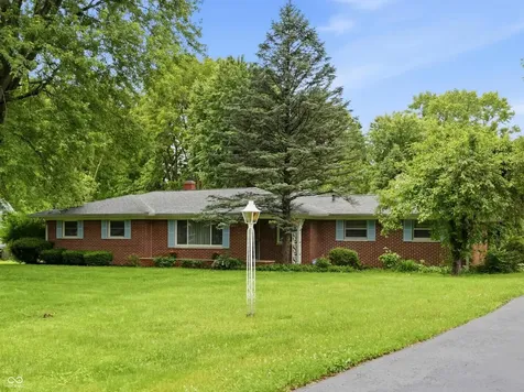 1032 Oakwood Trail Indianapolis IN 46260