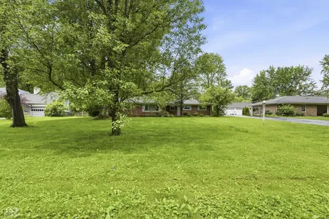 1032 Oakwood Trail Indianapolis IN 46260
