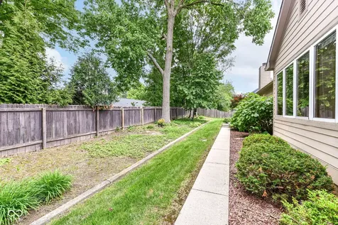 13764 Roswell Drive Carmel IN 46032