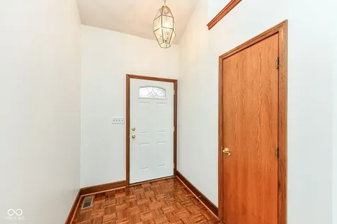 13764 Roswell Drive Carmel IN 46032