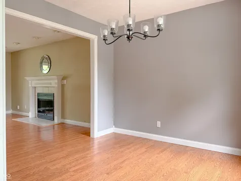 2137 Shiloh Drive Columbus IN 47203