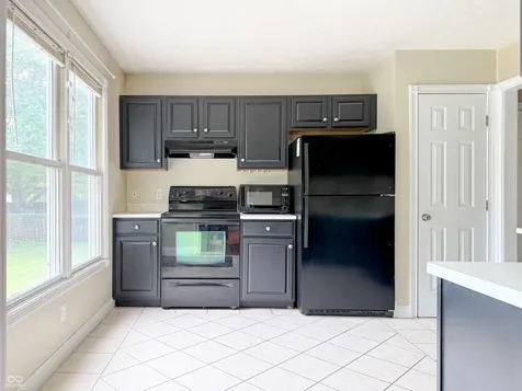 2137 Shiloh Drive Columbus IN 47203