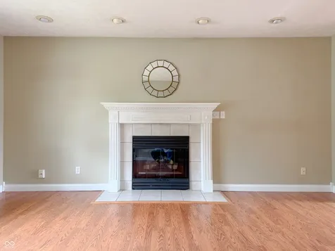 2137 Shiloh Drive Columbus IN 47203