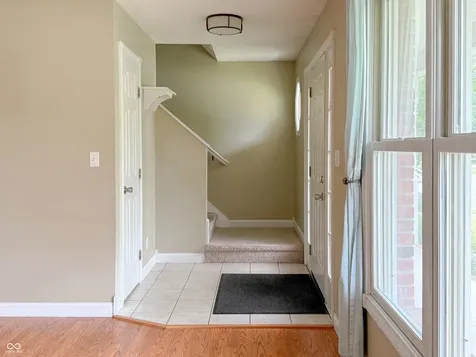 2137 Shiloh Drive Columbus IN 47203