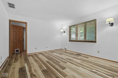 305 Sandbrook Drive Noblesville IN 46062
