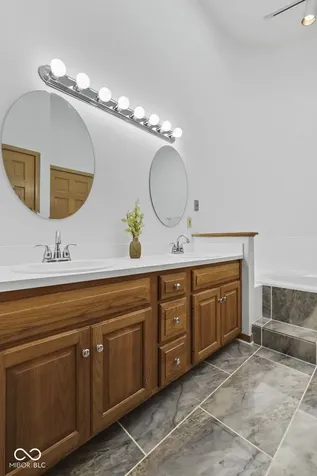 305 Sandbrook Drive Noblesville IN 46062