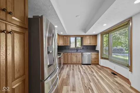 305 Sandbrook Drive Noblesville IN 46062