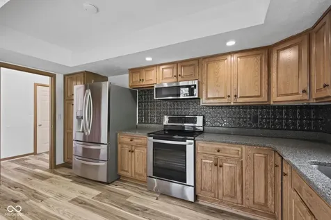 305 Sandbrook Drive Noblesville IN 46062