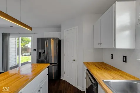 550 Jayson Circle Westfield IN 46074