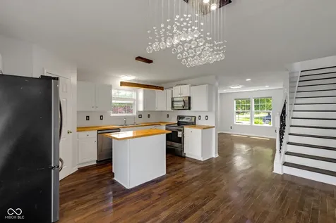 550 Jayson Circle Westfield IN 46074