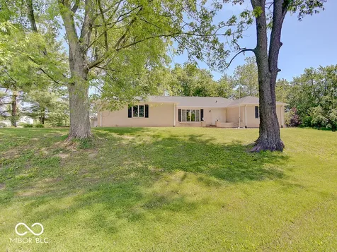 5501 S 875 E Zionsville IN 46077