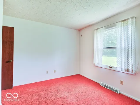 5501 S 875 E Zionsville IN 46077