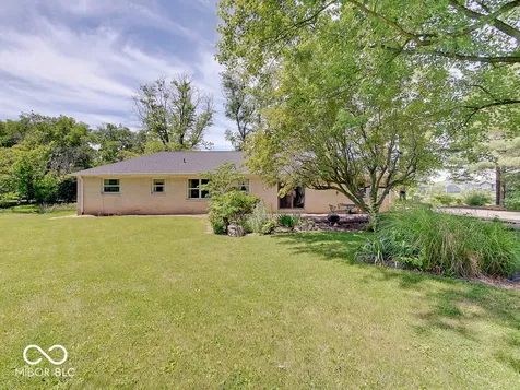 5501 S 875 E Zionsville IN 46077