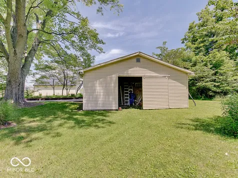 5501 S 875 E Zionsville IN 46077