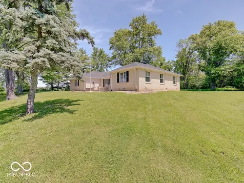 5501 S 875 E Zionsville IN 46077