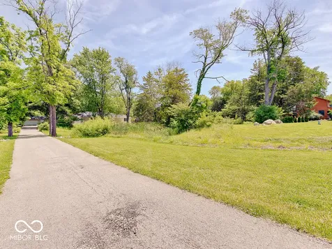5501 S 875 E Zionsville IN 46077