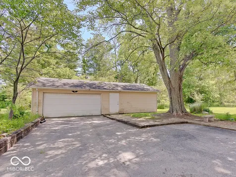 5501 S 875 E Zionsville IN 46077