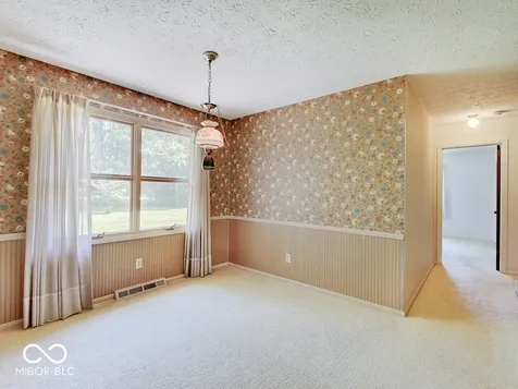 5501 S 875 E Zionsville IN 46077