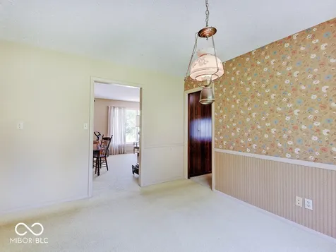 5501 S 875 E Zionsville IN 46077