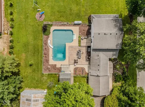5998 W 550 S Columbus IN 47201