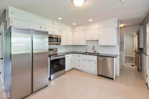 333 S John Street Lapel IN 46051