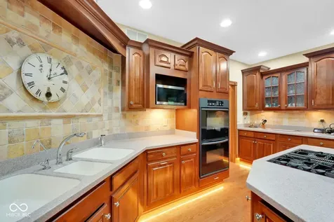 4755 E County Road 100 S Avon IN 46123