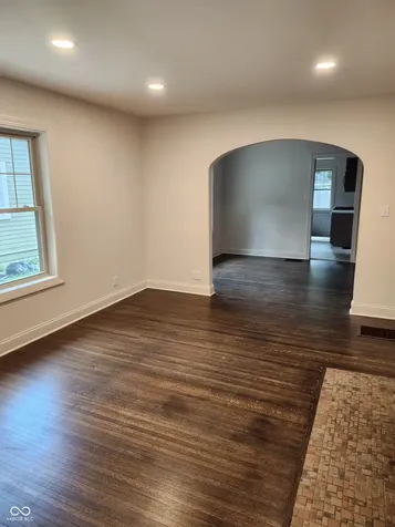 5608 Carrollton Avenue Indianapolis IN 46220
