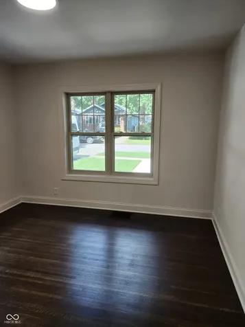 5608 Carrollton Avenue Indianapolis IN 46220
