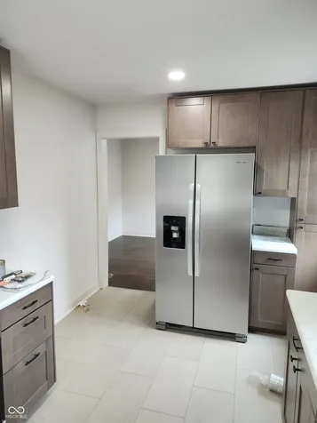 5608 Carrollton Avenue Indianapolis IN 46220