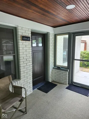 5608 Carrollton Avenue Indianapolis IN 46220