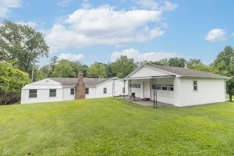 405 S Old Trails Road Indianapolis IN 46219